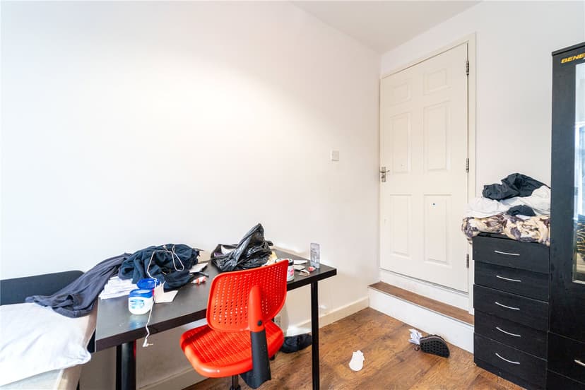 95, Milner Road - Image 7