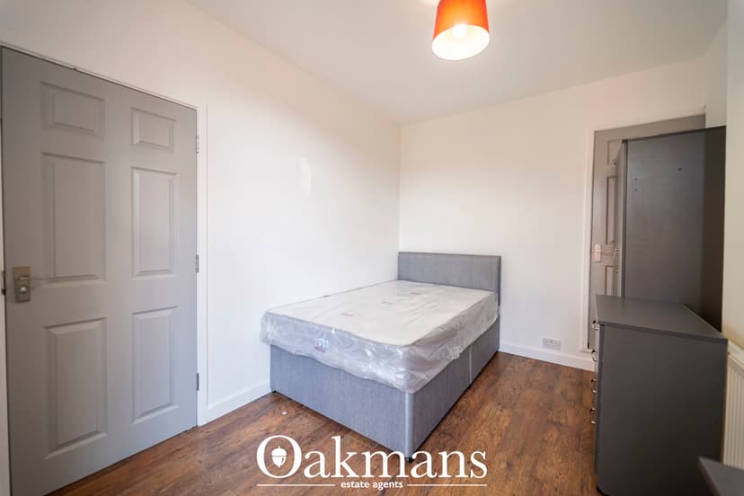 95, Milner Road - Image 12
