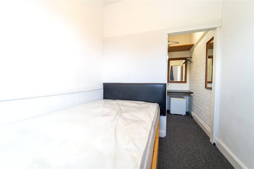 1220, Pershore Road - Image 7