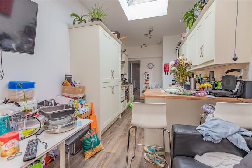 19, Dartmouth Road - Image 2
