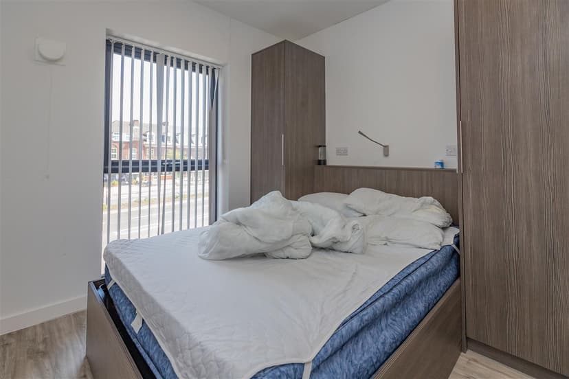 QED, Cluster Flat 107, Frederick Road - Image 6