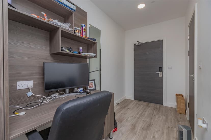 QED, Cluster Flat 107, Frederick Road - Image 5