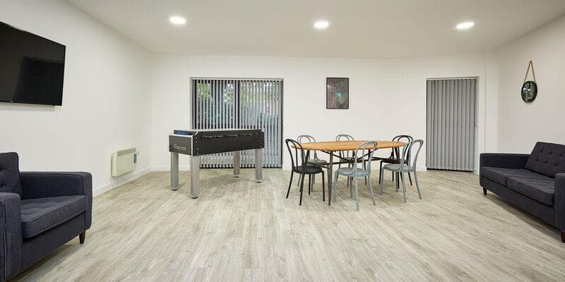 QED, Cluster Flat 107, Frederick Road - Image 1
