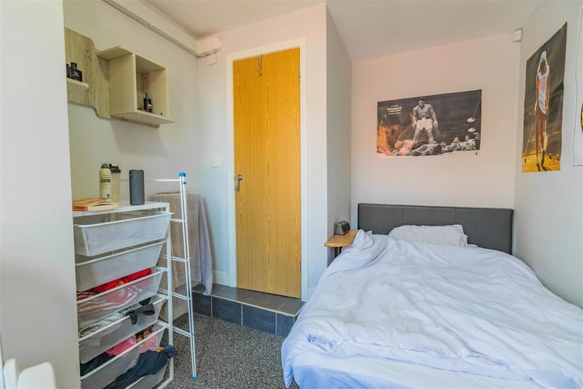 1, Croydon Road - Image 17