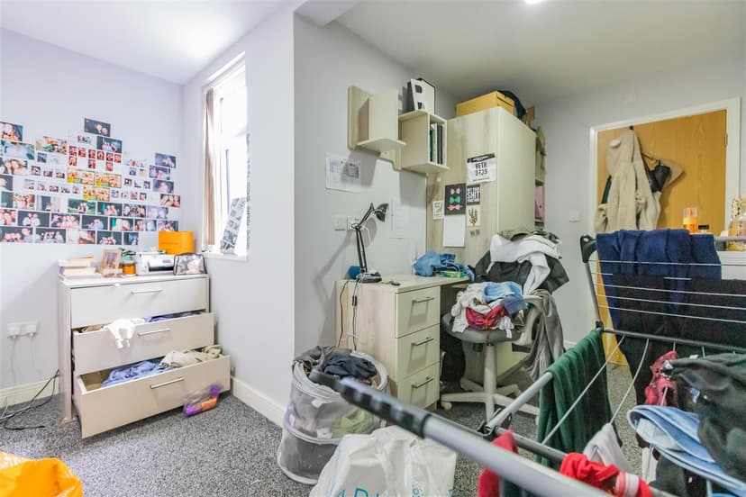1, Croydon Road - Image 6