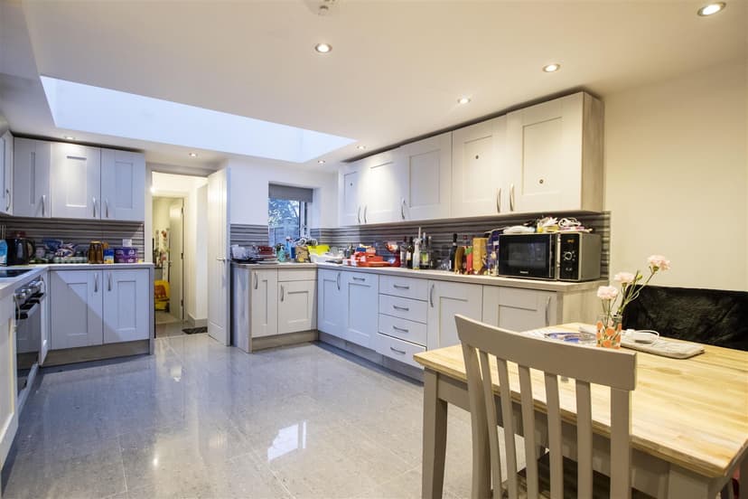 Heeley Road - Image 16