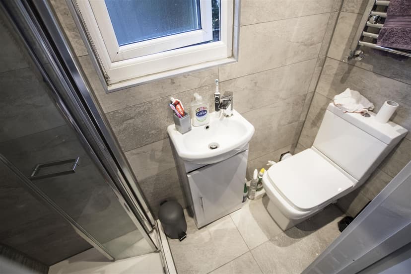 Heeley Road - Image 5