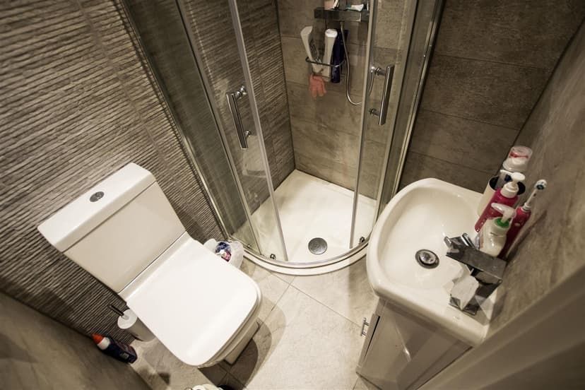 Heeley Road - Image 4