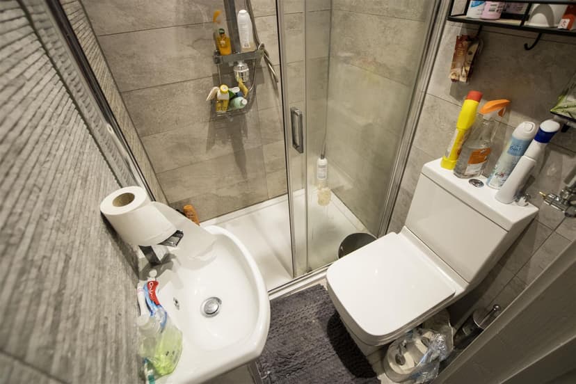 Heeley Road - Image 3