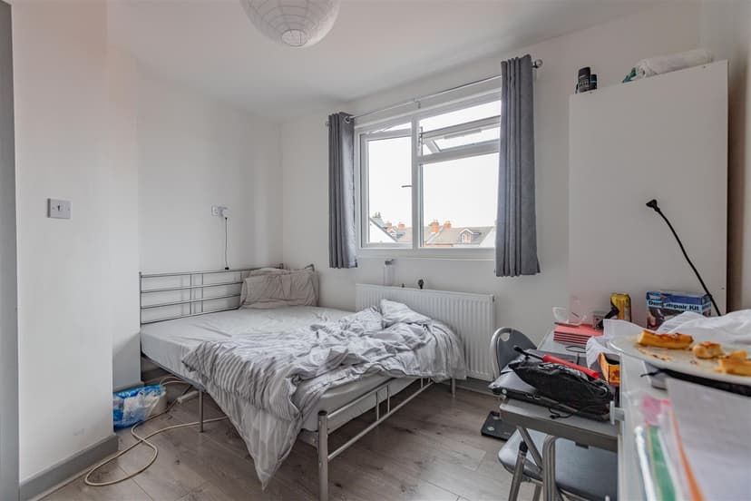 Heeley Road - Image 7