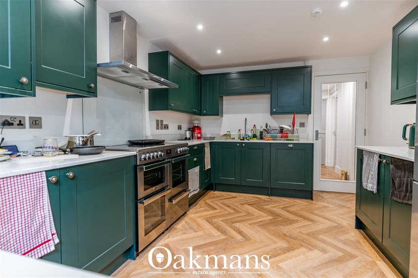 Warwards Lane - Image 21