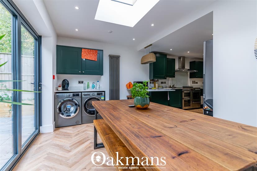 Warwards Lane - Image 19