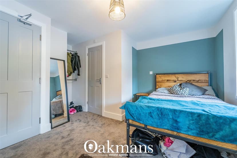 Warwards Lane - Image 6