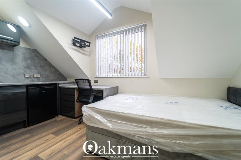 Tiverton Road - Image 10