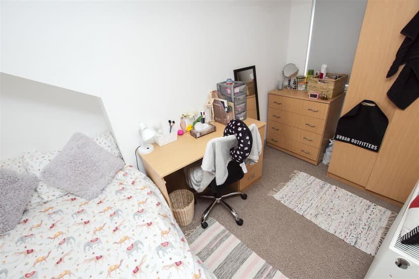 281, Dawlish Road - Image 8