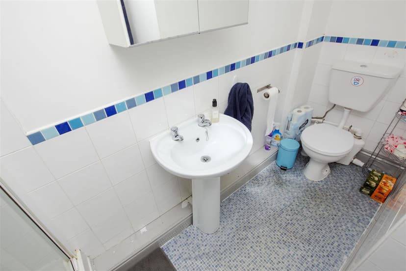 281, Dawlish Road - Image 1