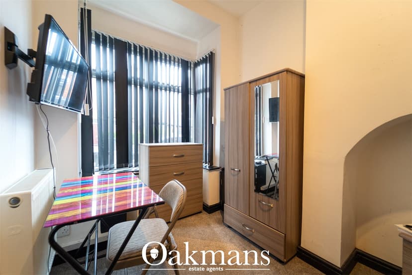 217, Dawlish Road - Image 25