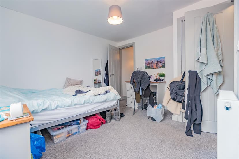 Hubert Road - Image 9