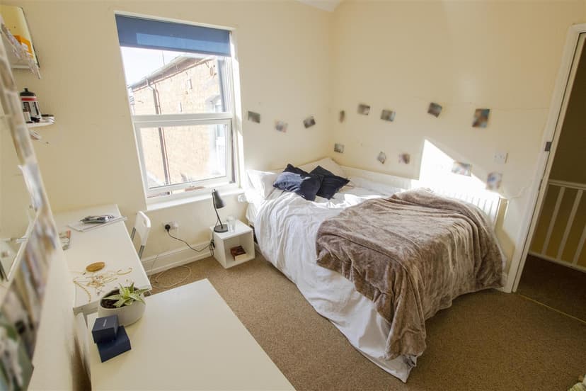 Bournbrook Road - Image 8
