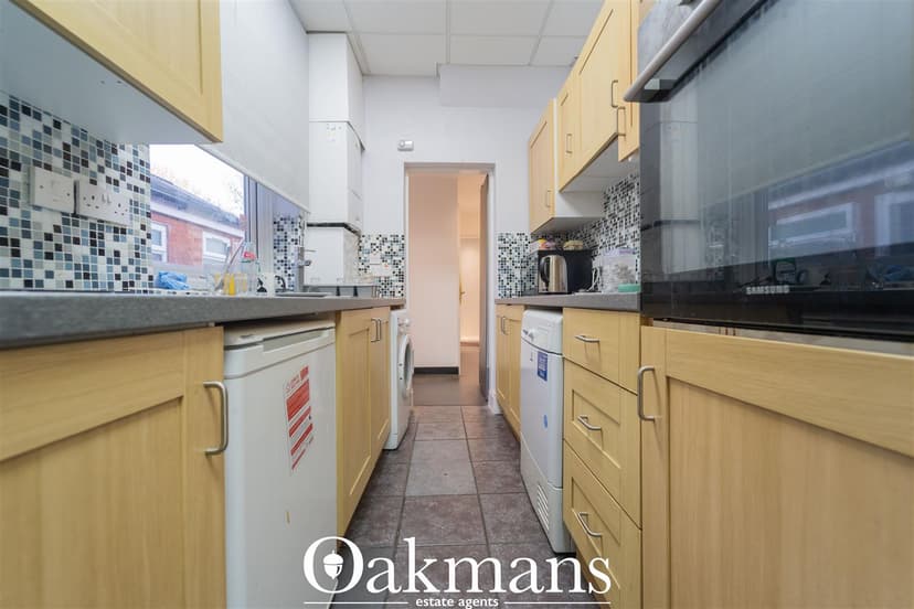 39, Exeter Road - Image 5