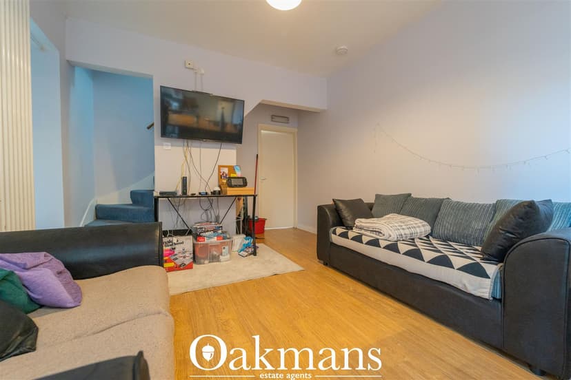 2, Winnie Road - Image 12