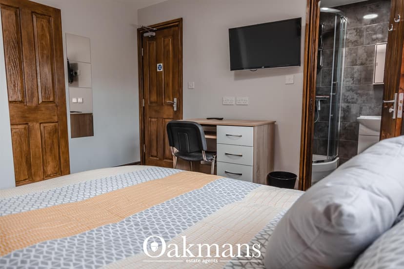 74, Heeley Road - Image 11