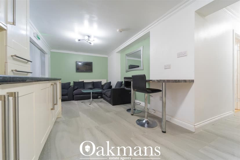 111, Quinton Road - Image 18