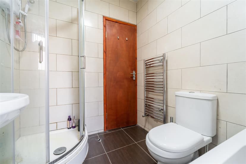 199, Umberslade Road - Image 1