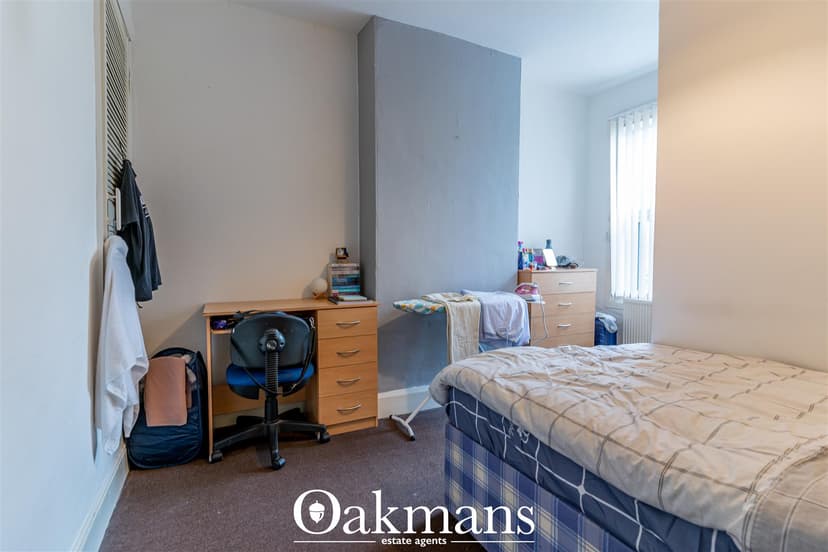 131, Tiverton Road - Image 4