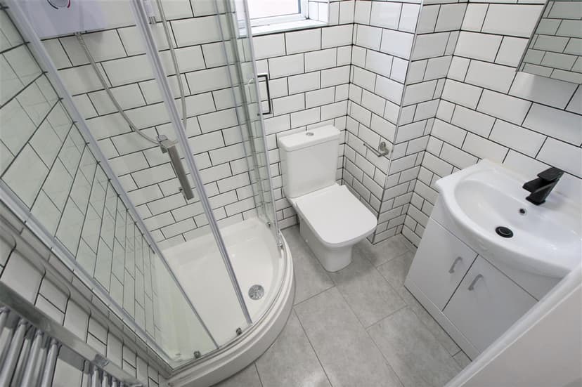 79, Rookery Road - Image 4