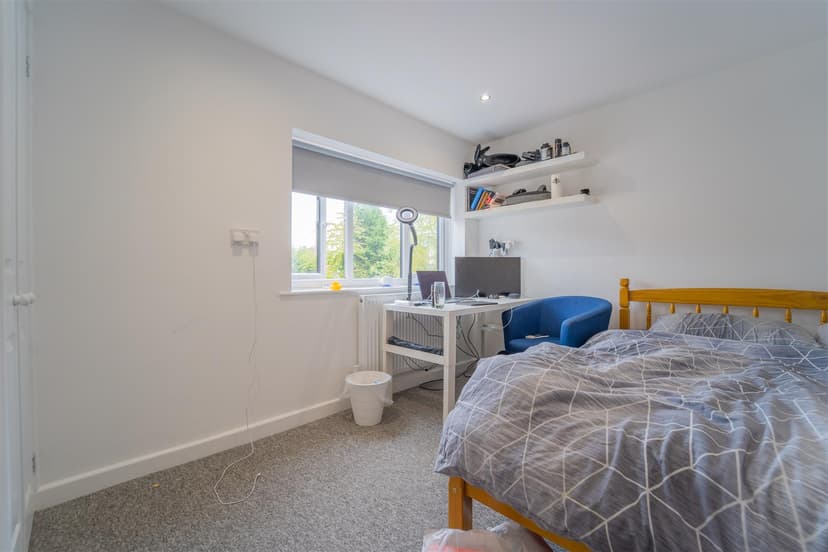 10, Keneggy Mews - Image 4