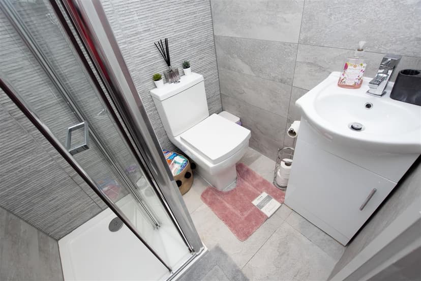 130, Heeley Road - Image 8