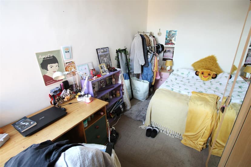 189, Tiverton Road - Image 2