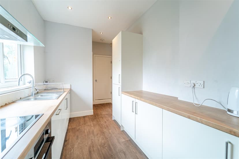 2, Rookery Road - Image 23