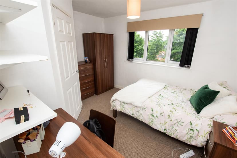 223, Heeley Road - Image 10