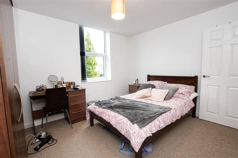 223, Heeley Road - Image 6