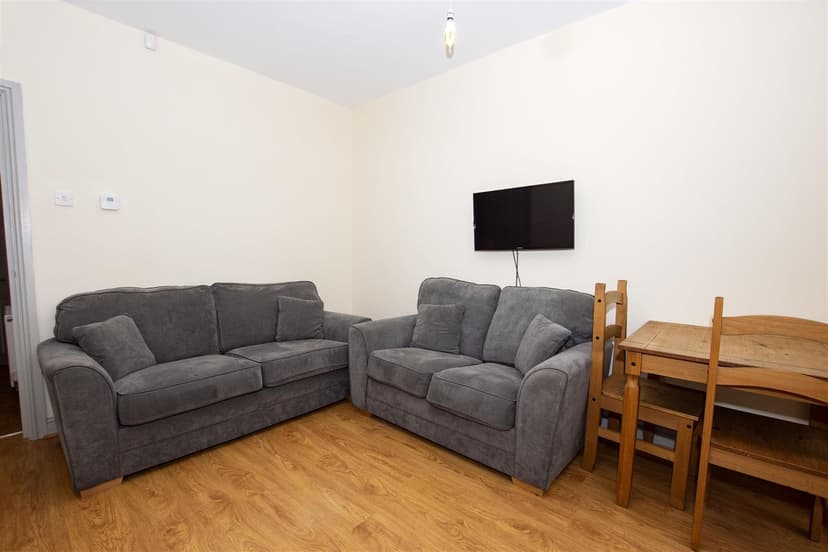 61, Selly Hill Road - Image 8