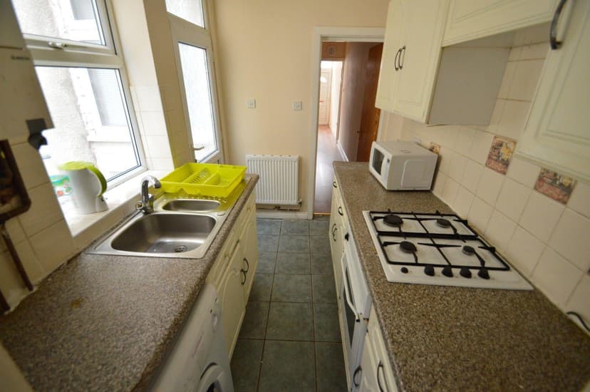 50, Winnie Road - Image 13