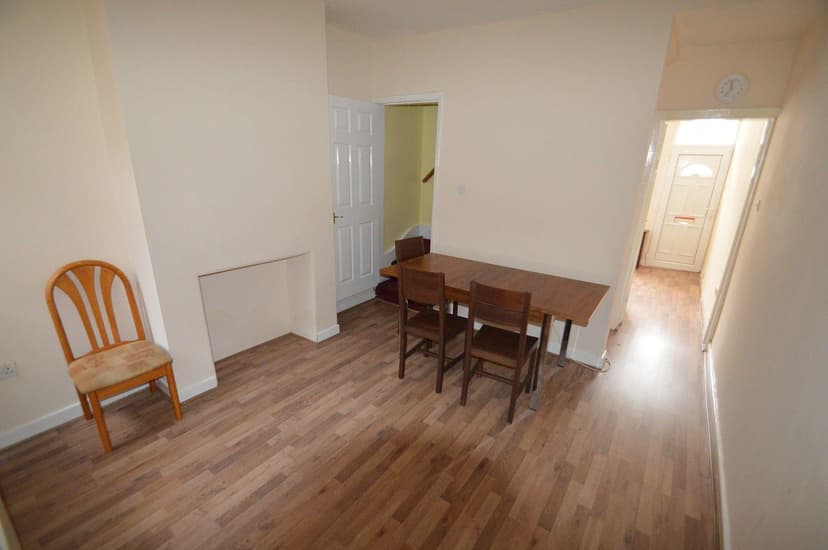 50, Winnie Road - Image 9