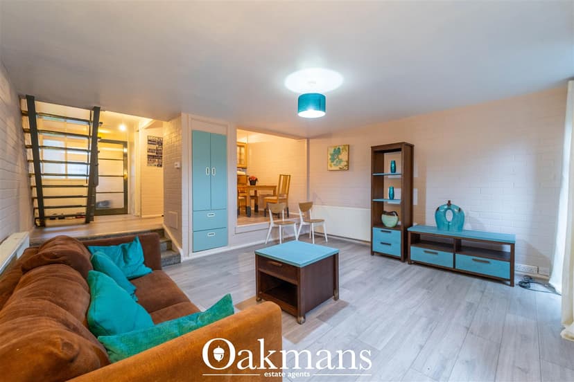 18, Minden Grove - Image 16