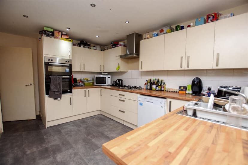 250, Heeley Road - Image 14