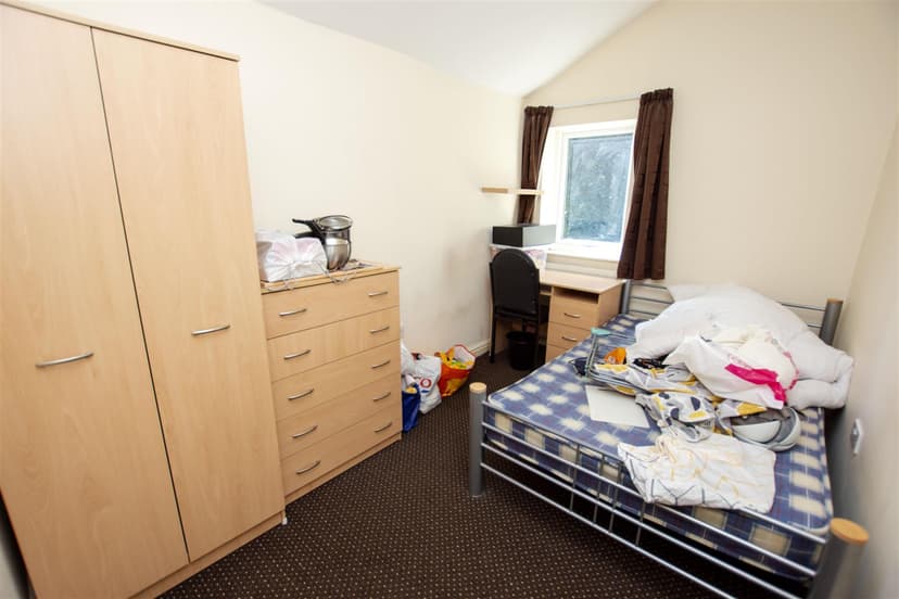 250, Heeley Road - Image 5