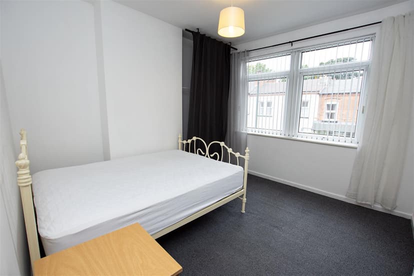 39, Winnie Road - Image 3