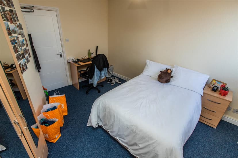 Flat 2, Bristol Road - Image 7