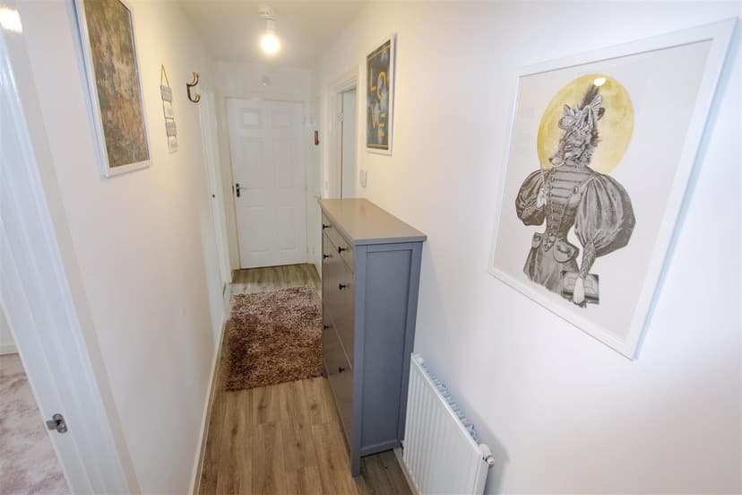 Apartment 1, Cowdray Court, Tanners Way - Image 6