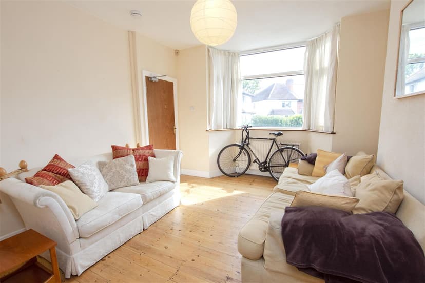 24, Tealby Grove - Image 10