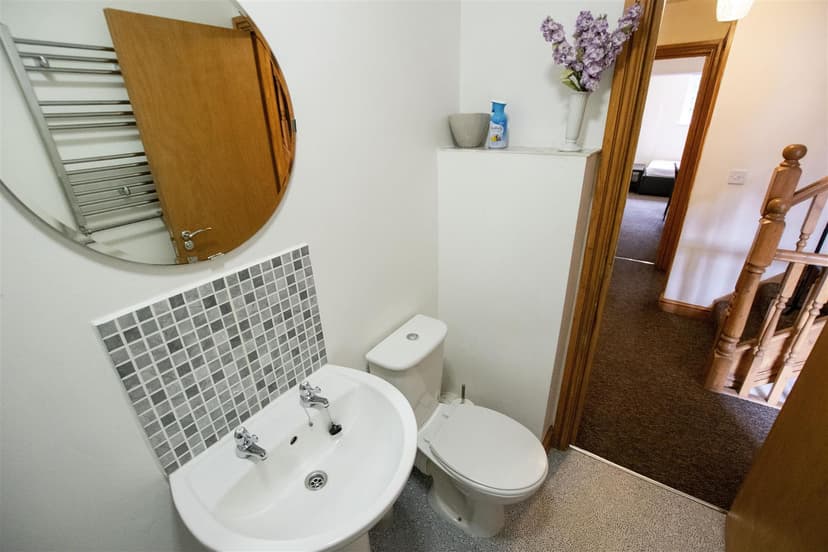 125, Tiverton Road - Image 4
