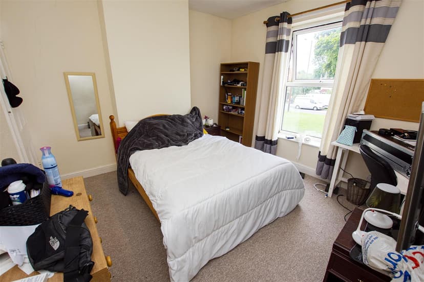 205, Harborne Lane - Image 4