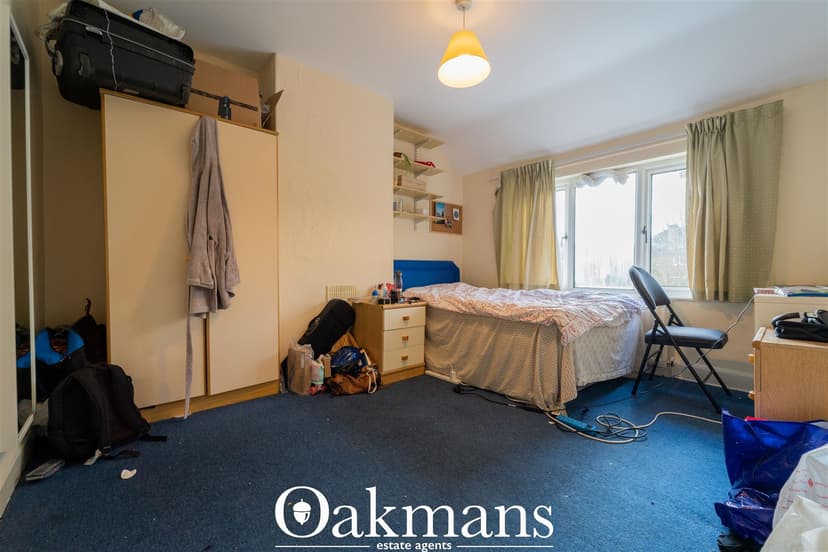 209, Warwards Lane - Image 9