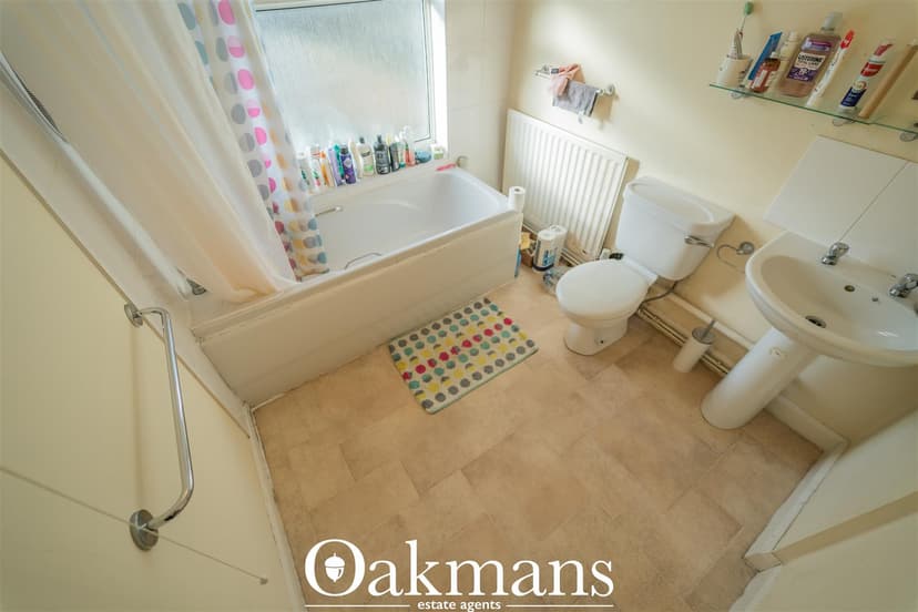 209, Warwards Lane - Image 7